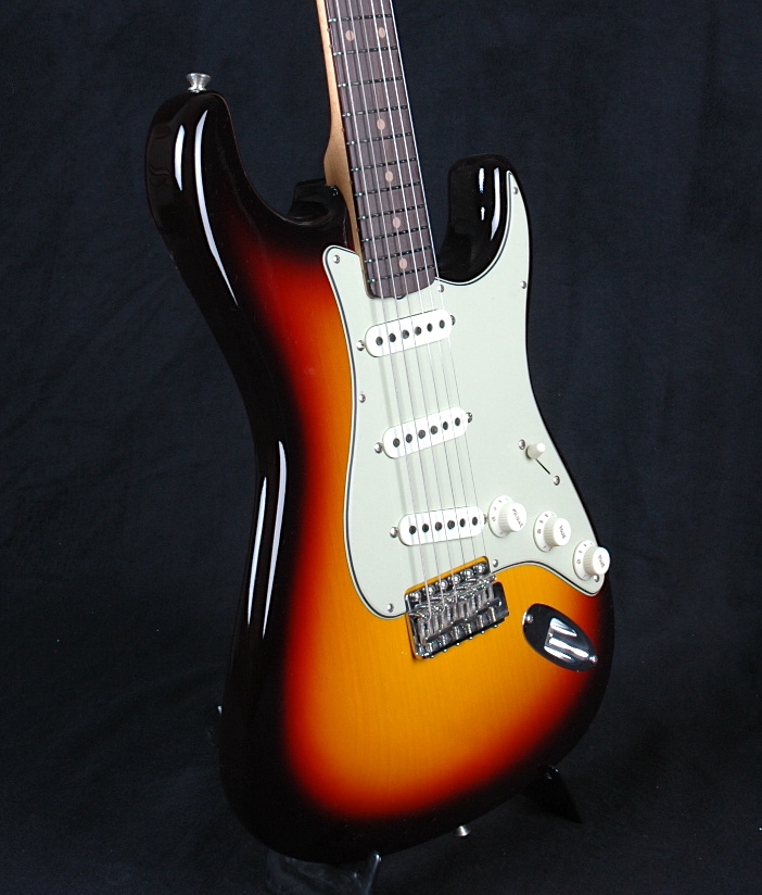 fender_vintage_custom_1959_stratocaster_rosewood_1