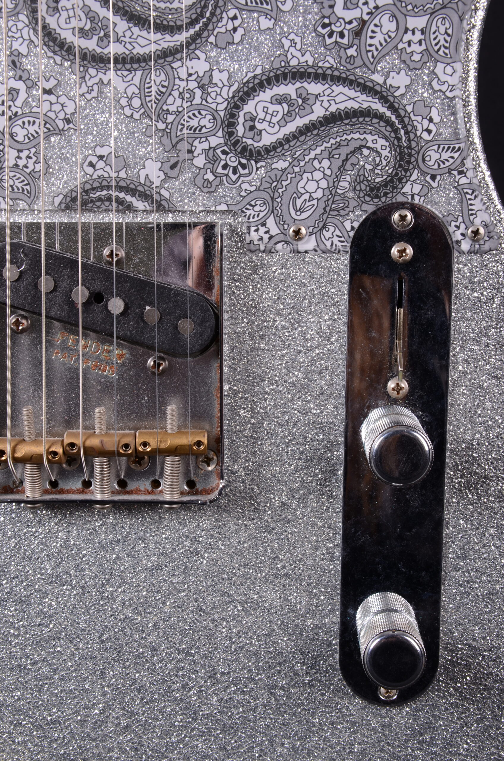 Fender Brad Paisley Road Worn Telecaster MN Silver Sparkle – Bild 7