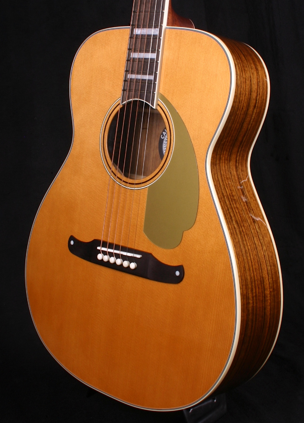Fender_Malibu_Vintage_AGN_7