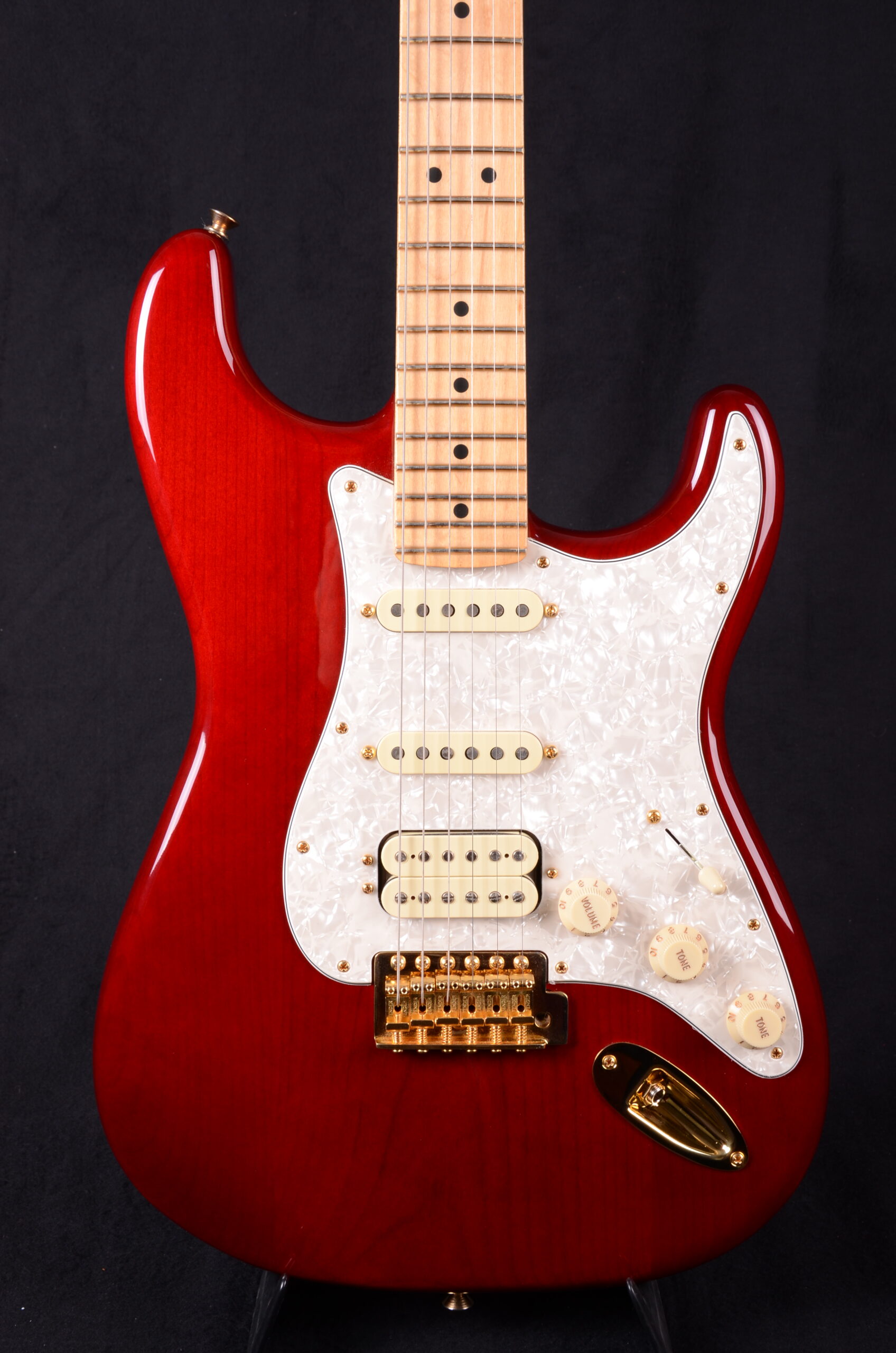 Fender Tash Sultana Stratocaster MN Transparent Cherry – Bild 3