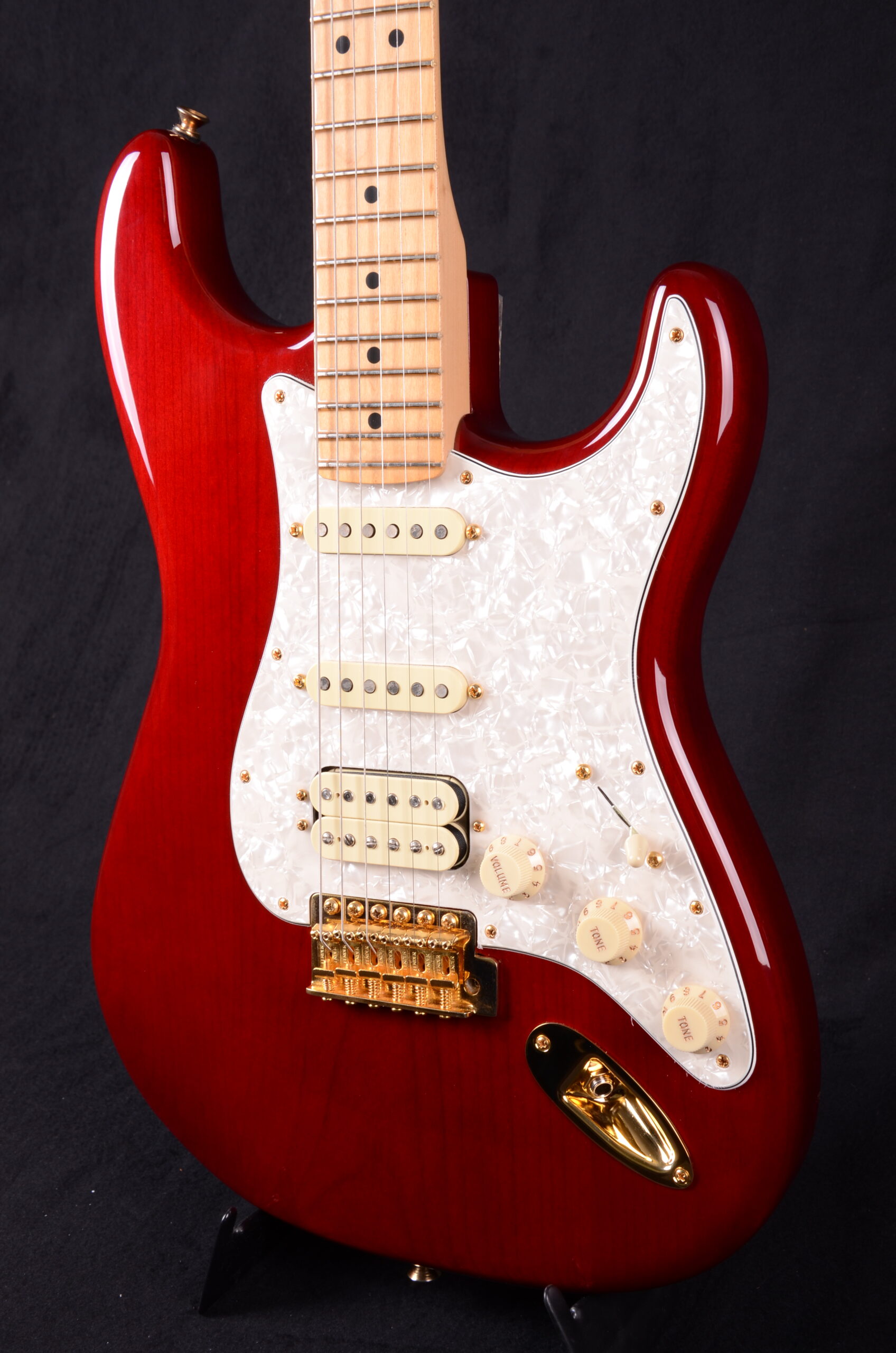 Fender Tash Sultana Stratocaster MN Transparent Cherry – Bild 5
