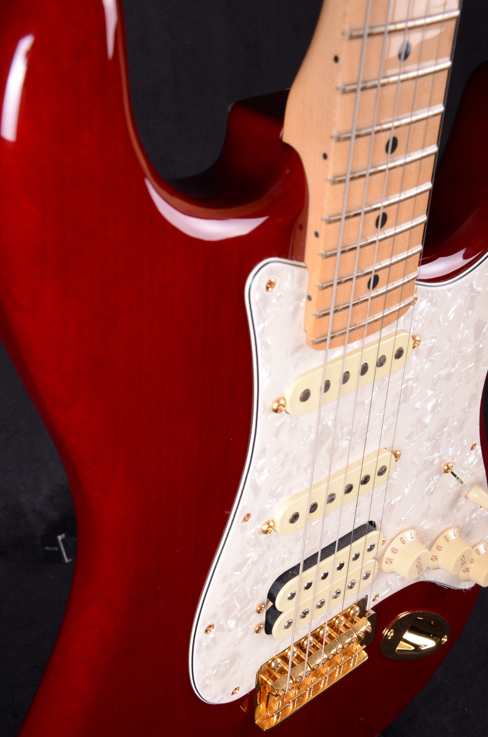 Fender Tash Sultana Stratocaster MN Transparent Cherry – Bild 6
