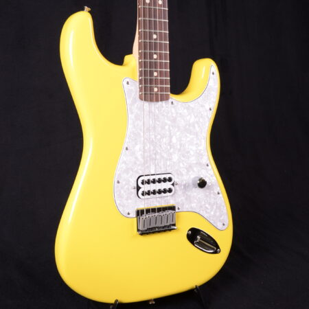 Fender Tom DeLonge Stratocaster RW Graffiti Yellow