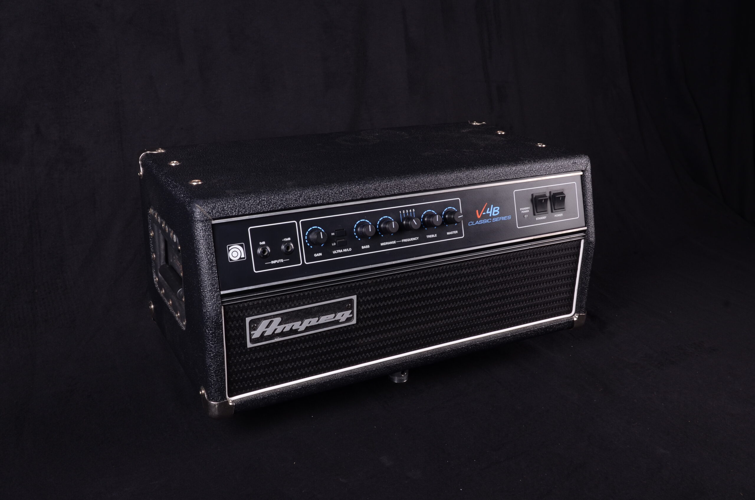 Ampeg V-4B Classic Series