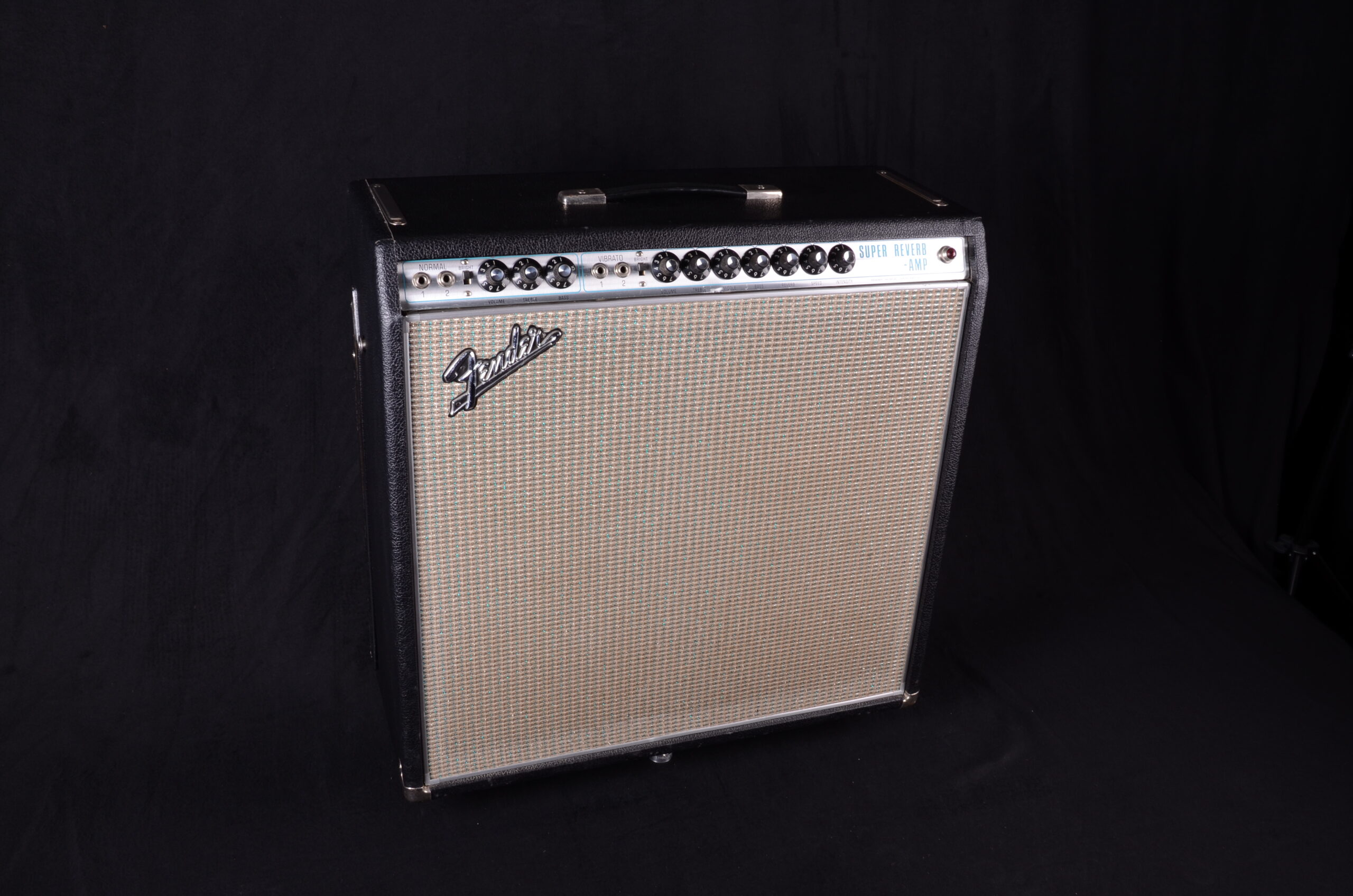 Fender Super Reverb 1969 Silverface Drip Edge