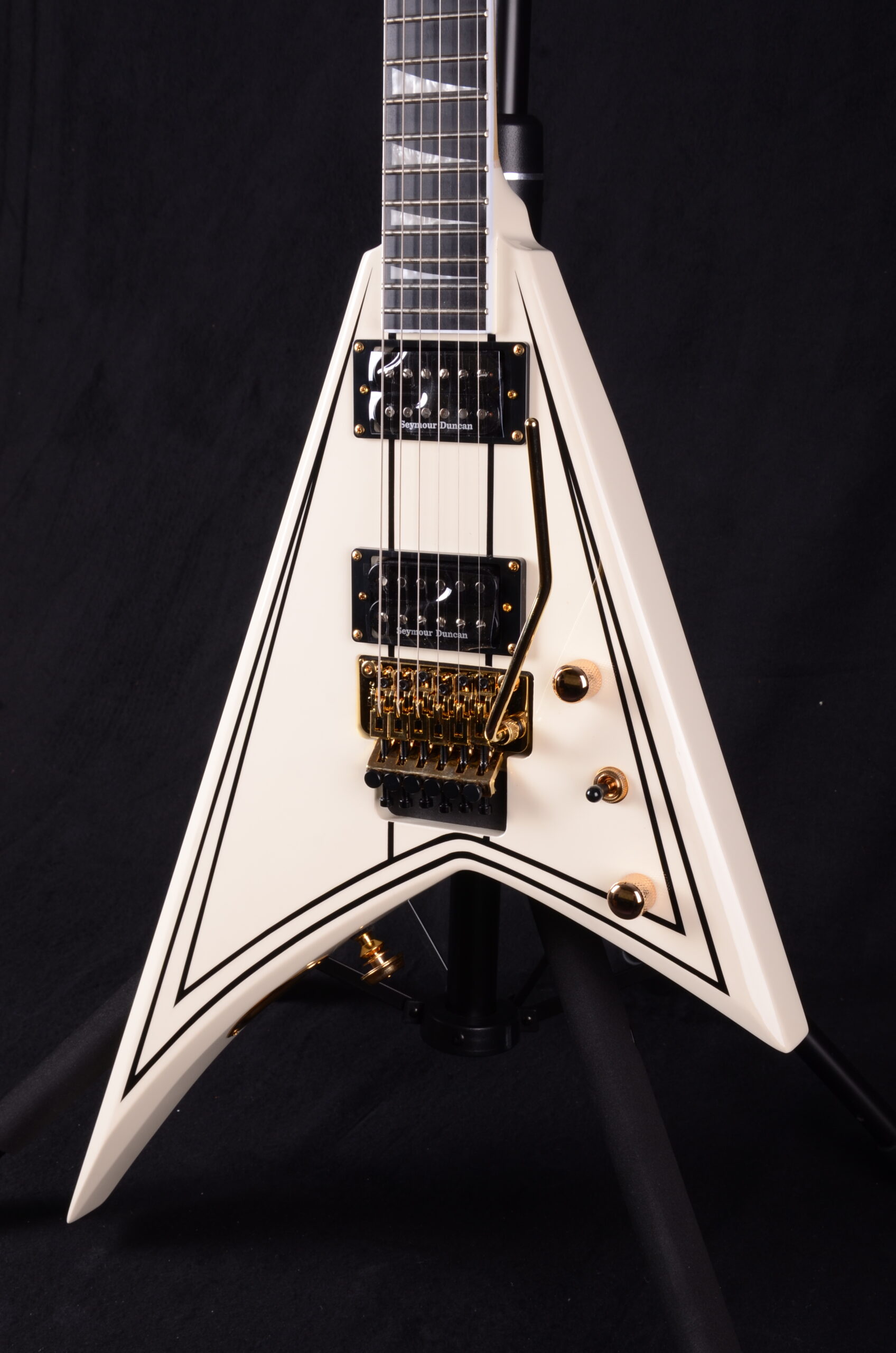 Jackson Pro Series Rhoads RR3 Ivory – Bild 5