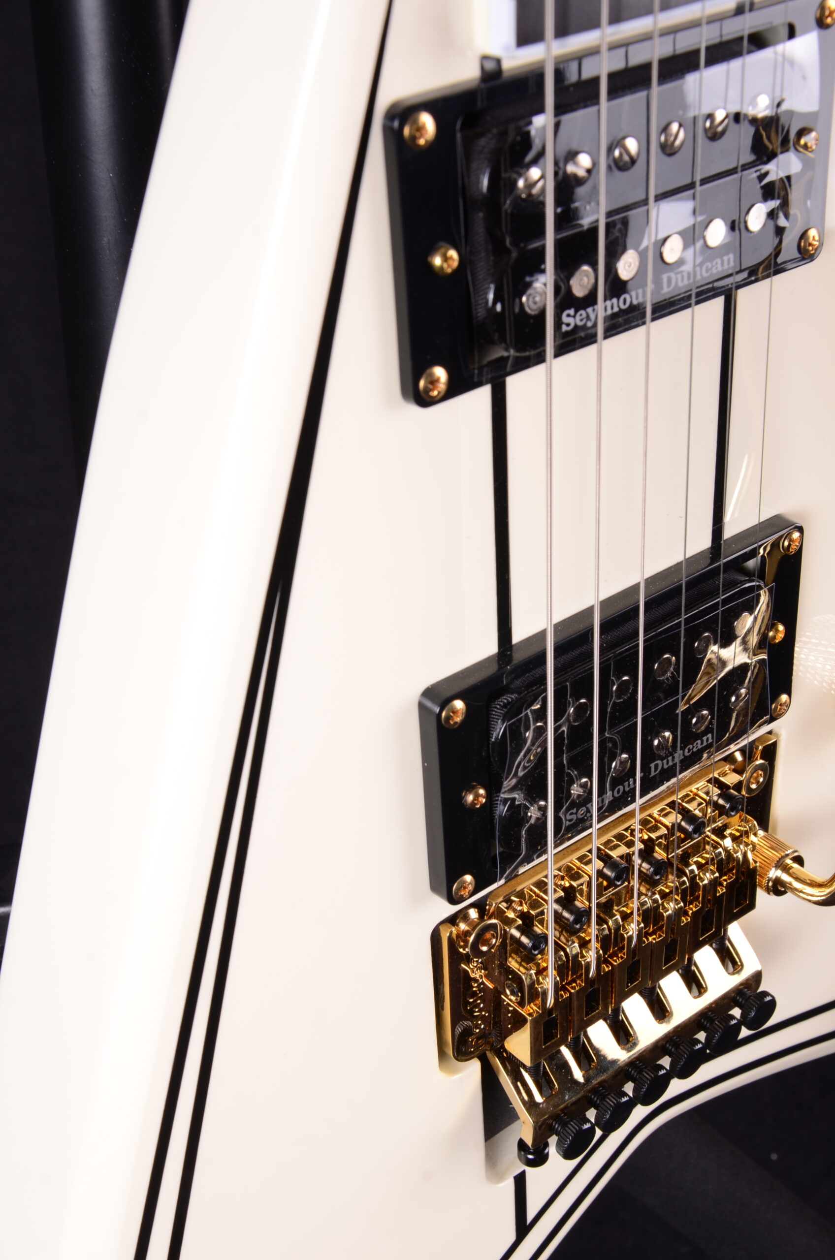 Jackson Pro Series Rhoads RR3 Ivory – Bild 6