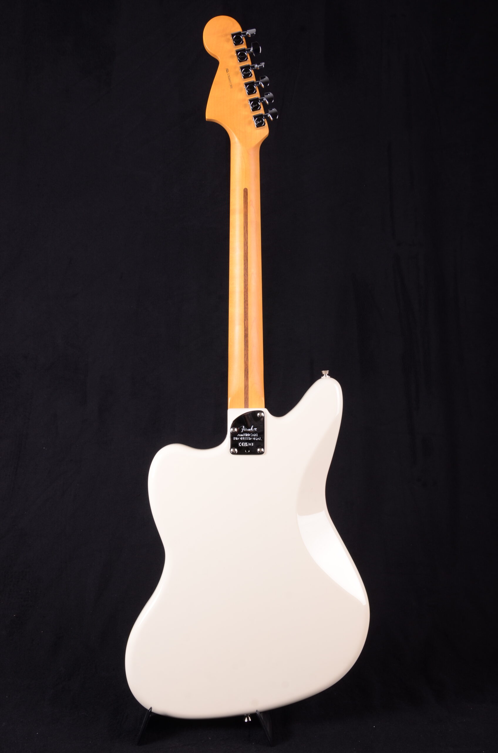 Fender AM Professional Jaguar RW OWT – Bild 10