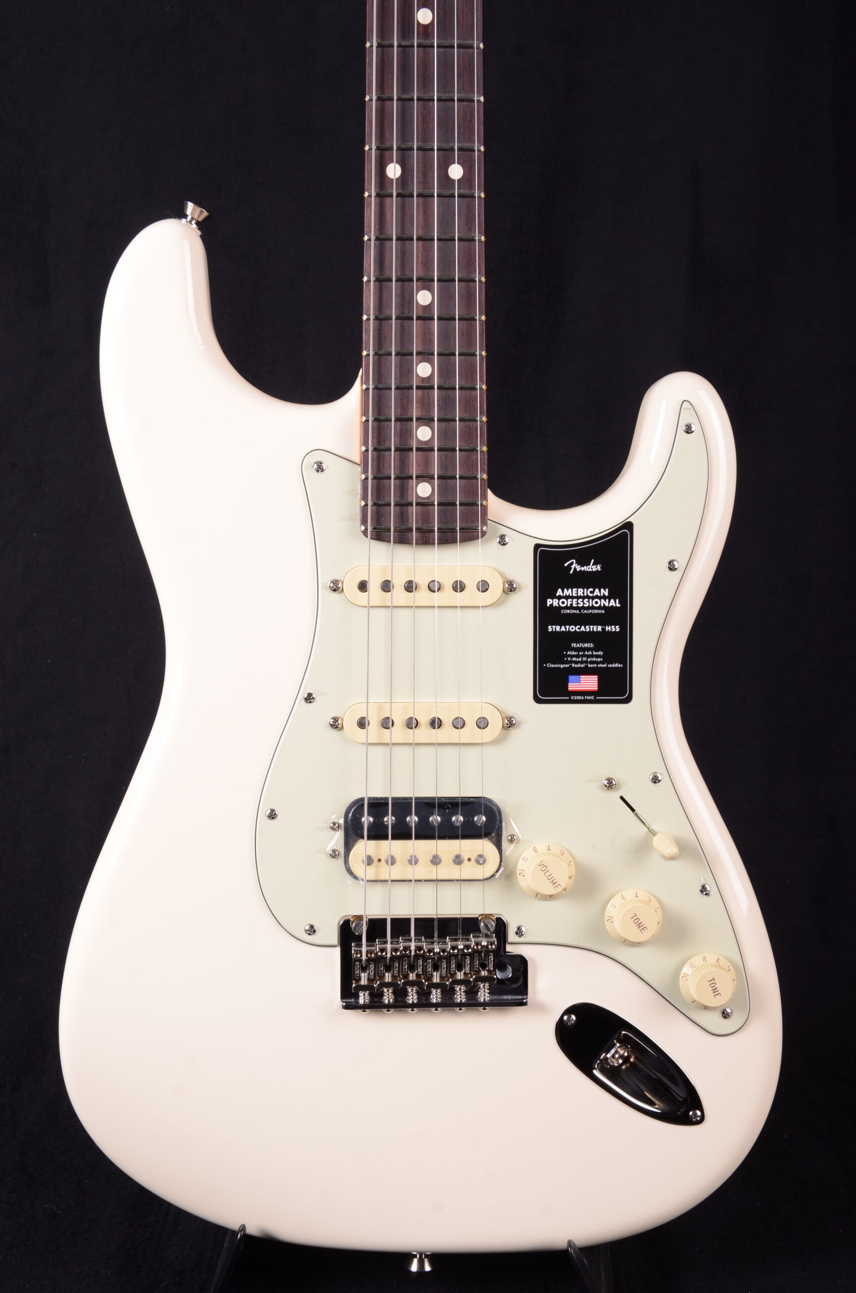 Fender AM Professional Strat HSS RW OWT – Bild 3