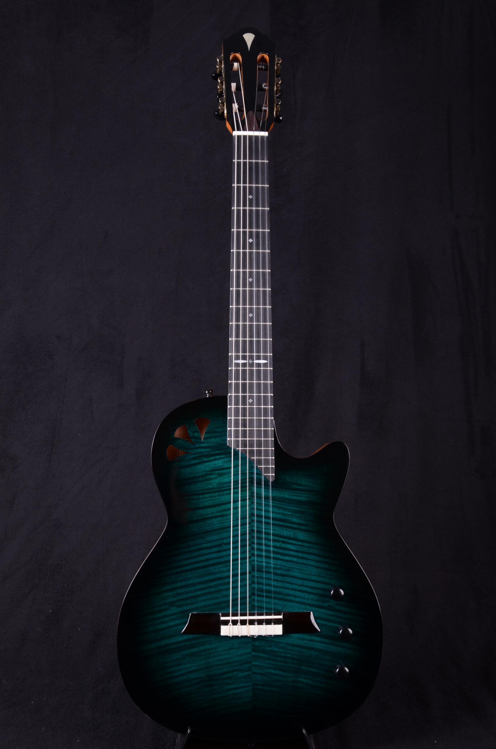 Maravilla M66 Stage Blue Crossover Guitar – Bild 4