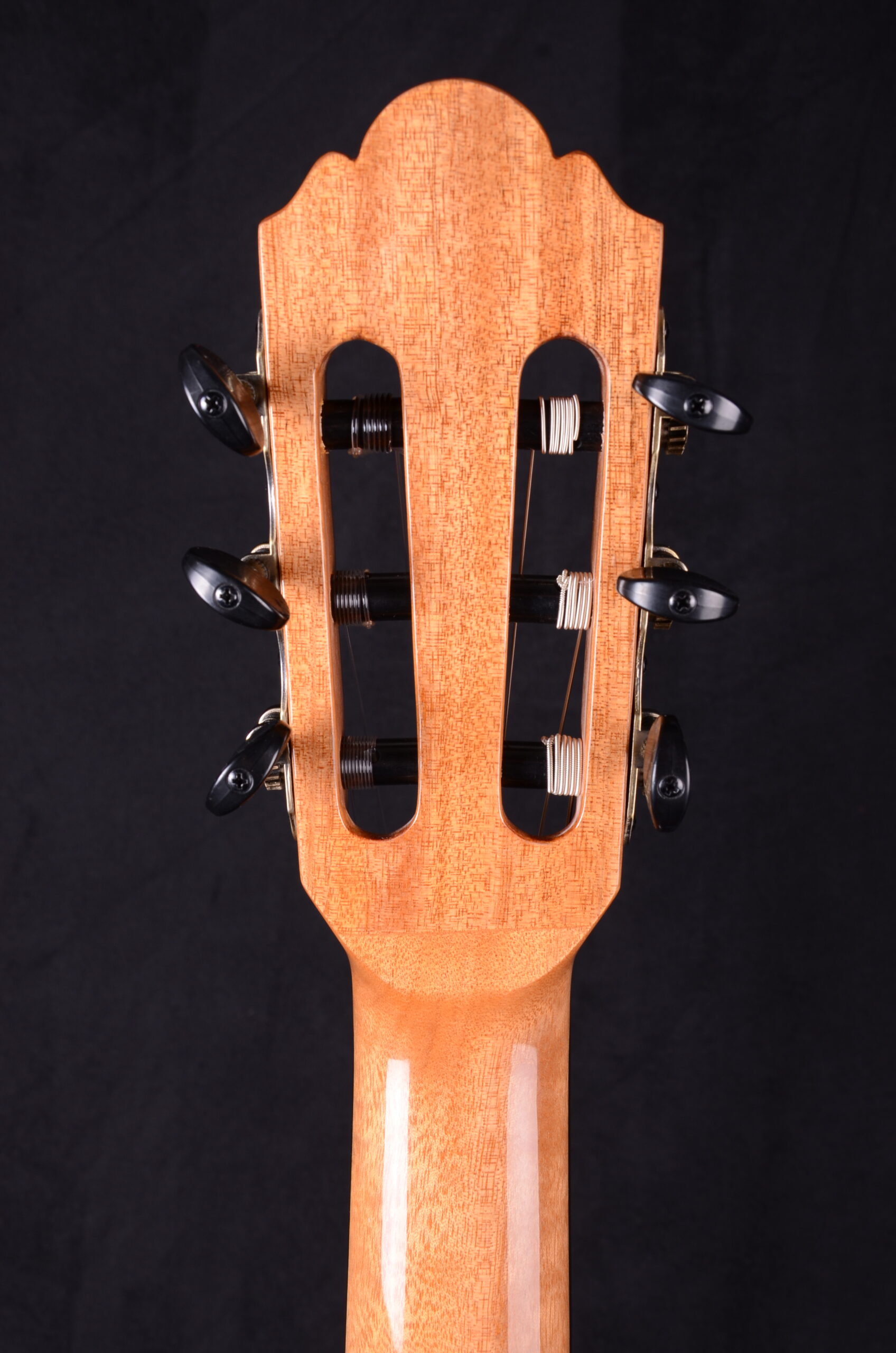 Maravilla M66 Stage Sunburst Crossover Guitar – Bild 9
