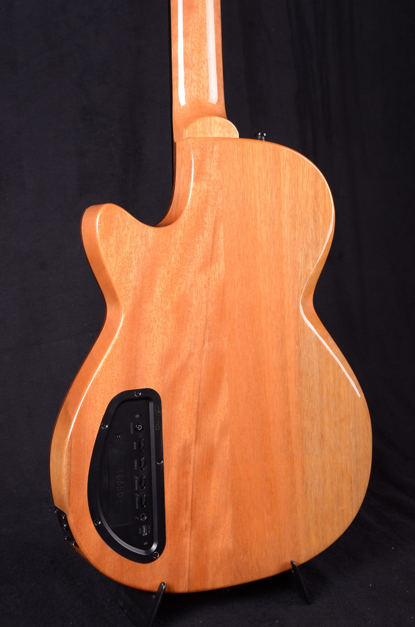 Maravilla M66 Stage Sunburst Crossover Guitar – Bild 11